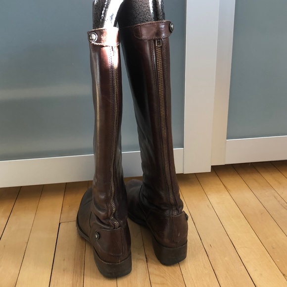 Frye Women's Melissa Button Back-Zip Boot Size 8 - Picture 3 of 10